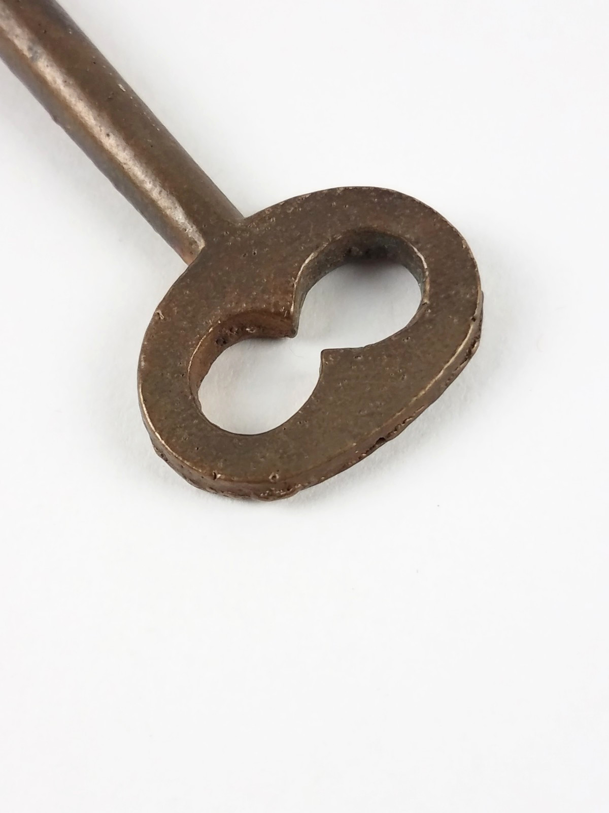 Vtg UNCUT 3 5/8″ Long Bronze Skeleton Bit Key Blank Old Antique Door Key