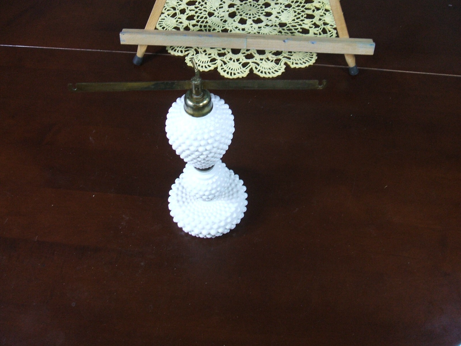 Vintage FENTON Milk Glass Hobnail Brass BALANCE SCALE OF JUSTICE