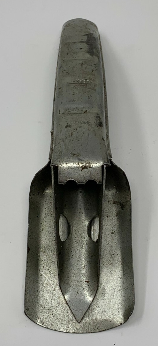 Vintage Metal Automobile Car Oil Can Spout Japan
