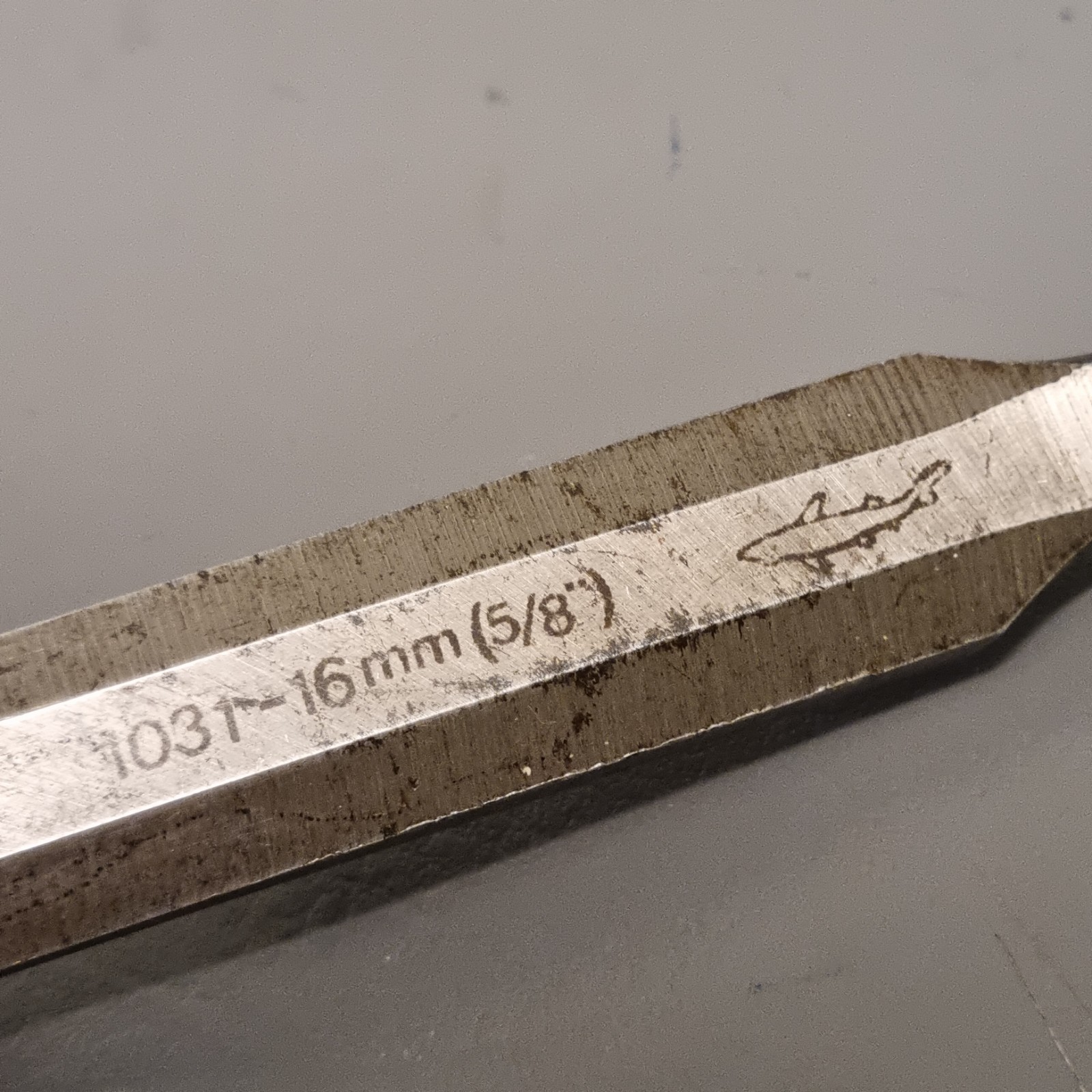 Bahco EA Berg Erik Anton Eskilstuna Sweden beveled chisel 16mm shark brand