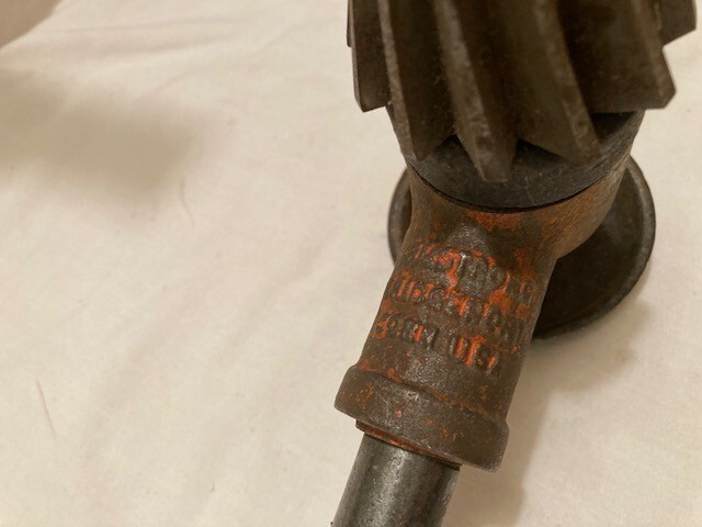 Vintage Armstrong Bridgeport 2″ Spiral Ratcheting Pipe Reamer W/ HANDLE
