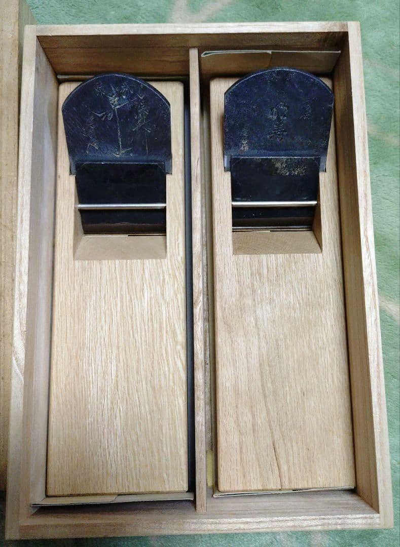 Usui Kengo Pair Kanna Japanese Hand Plane 70mm Meiju Juichi with Box