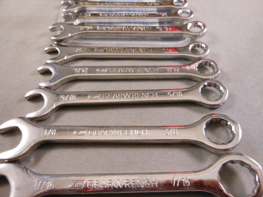 New GearWrench 86560 SAE 10 Piece Midget Combination Wrench Set Open & 12 pt Box
