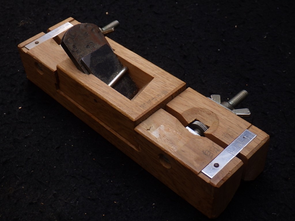 Japanese Chamfer Plane Kanna Aokuchi Jizai Kakumen Sakura Tomoe Woodworking Tool