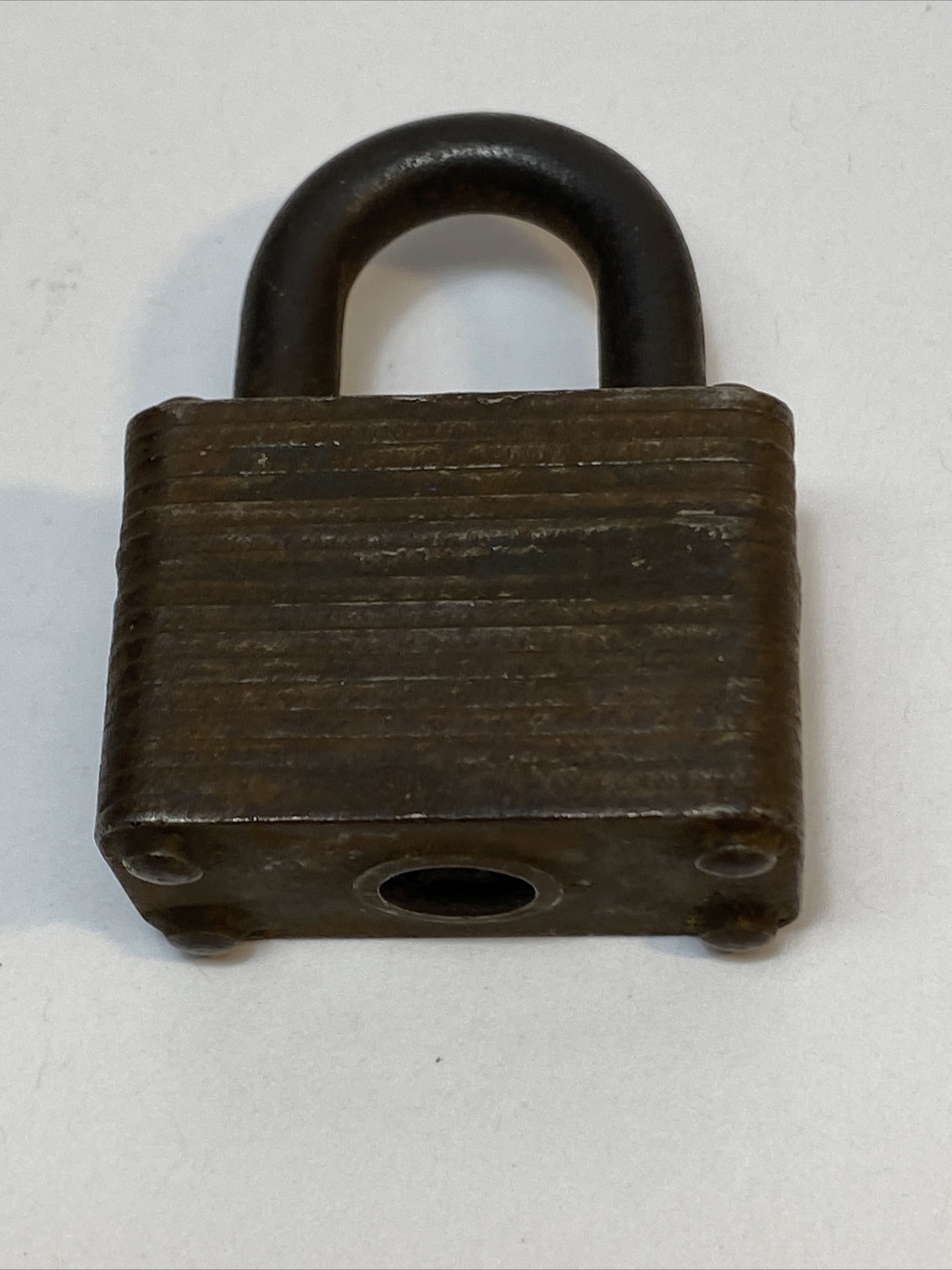 Two Vintage Master Lock Co Padlocks No 1. And Unknown With 3 Vtg Keys Yale