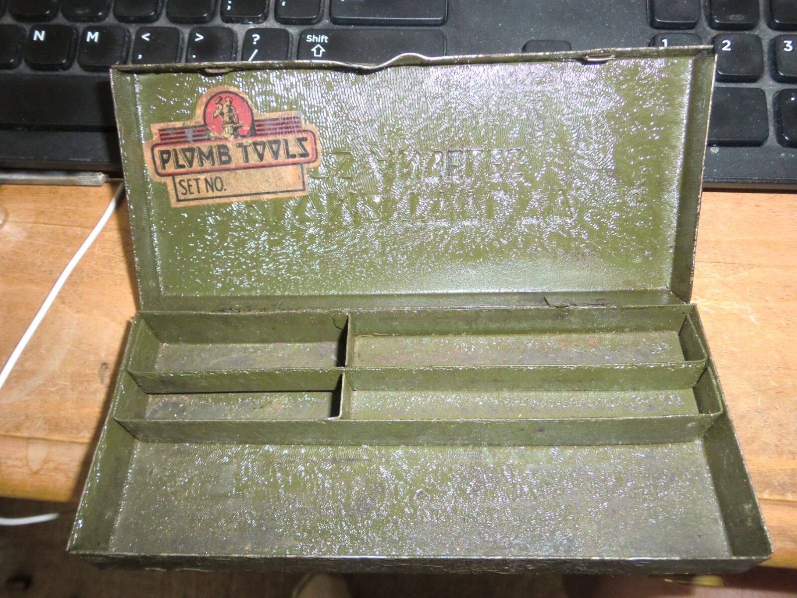 Vintage PLOMB Tool Co Los Angeles, Metal Tool Box, approx 6.5″ x 2.75″ x 1.25″