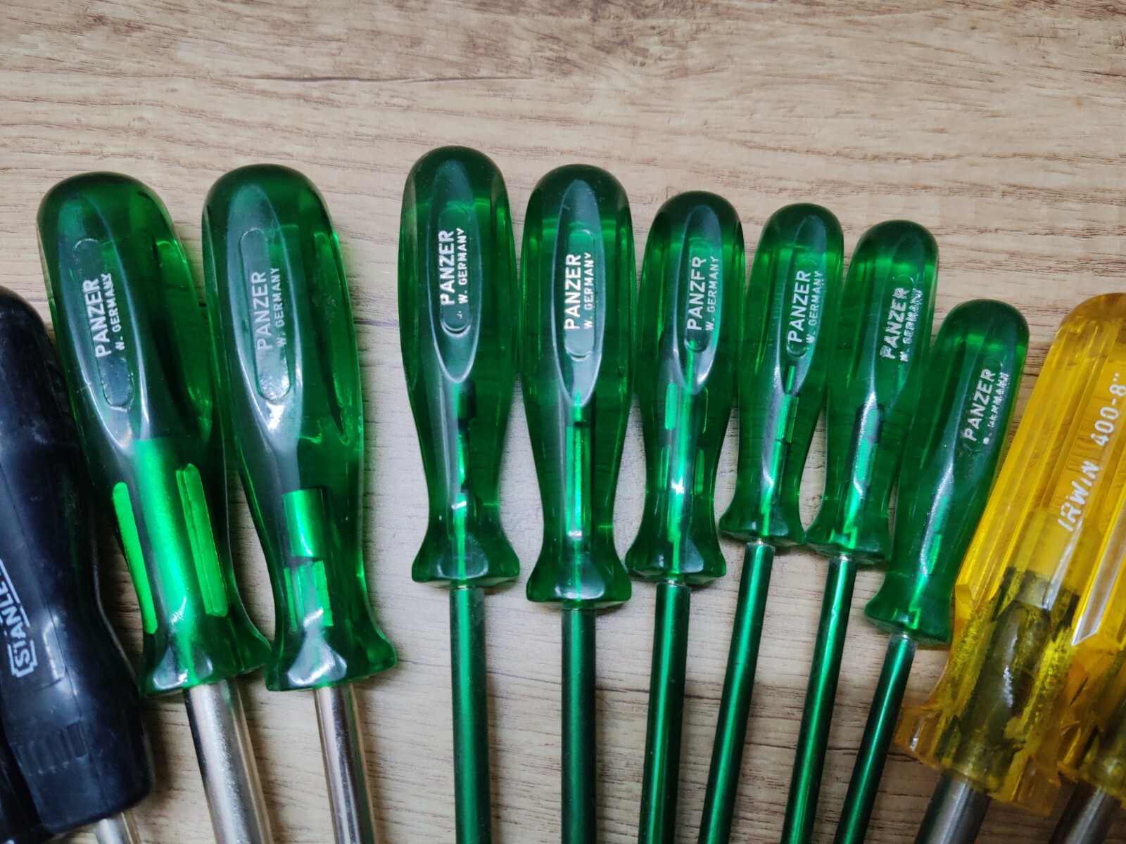 Alot of 20 Pcs New Vintage Screwdriver Panzer Stanley Irwin Proto Wiha