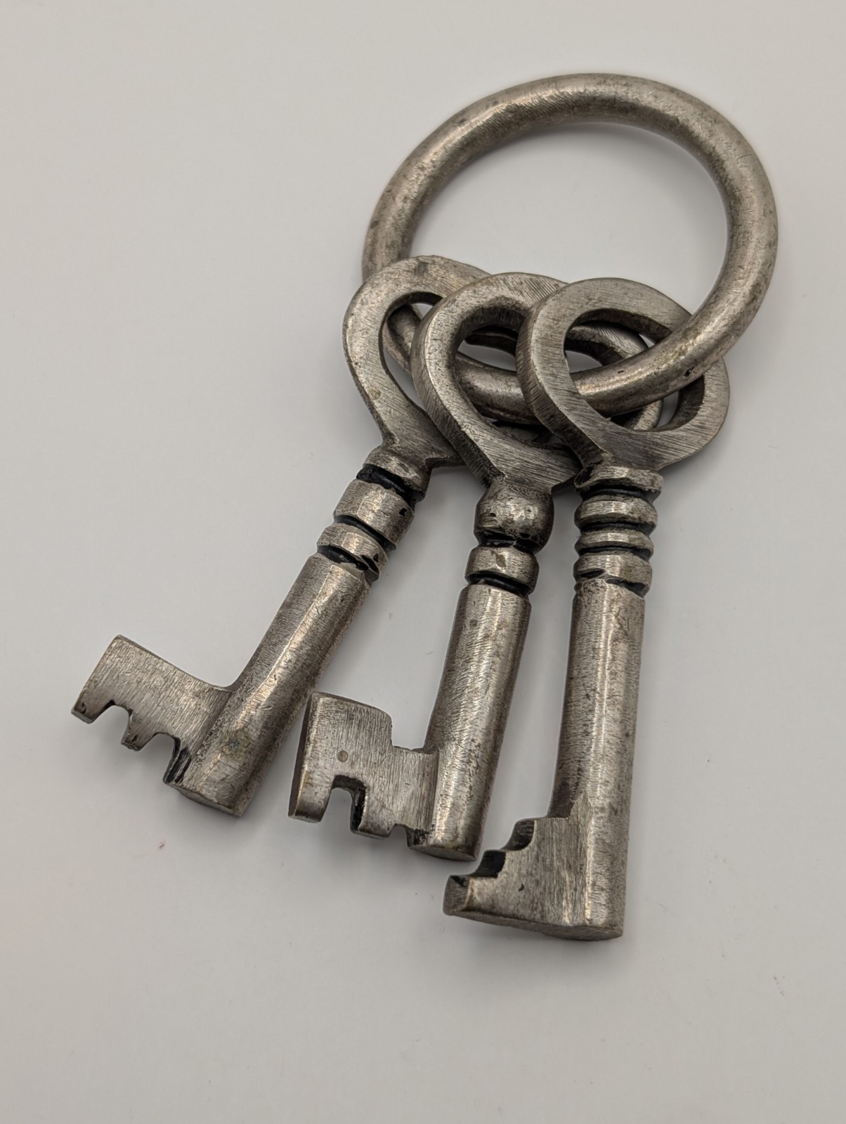 Set of 3 Vintage Style Skeleton Keys on Ring Cast Metal Antique Reproduction