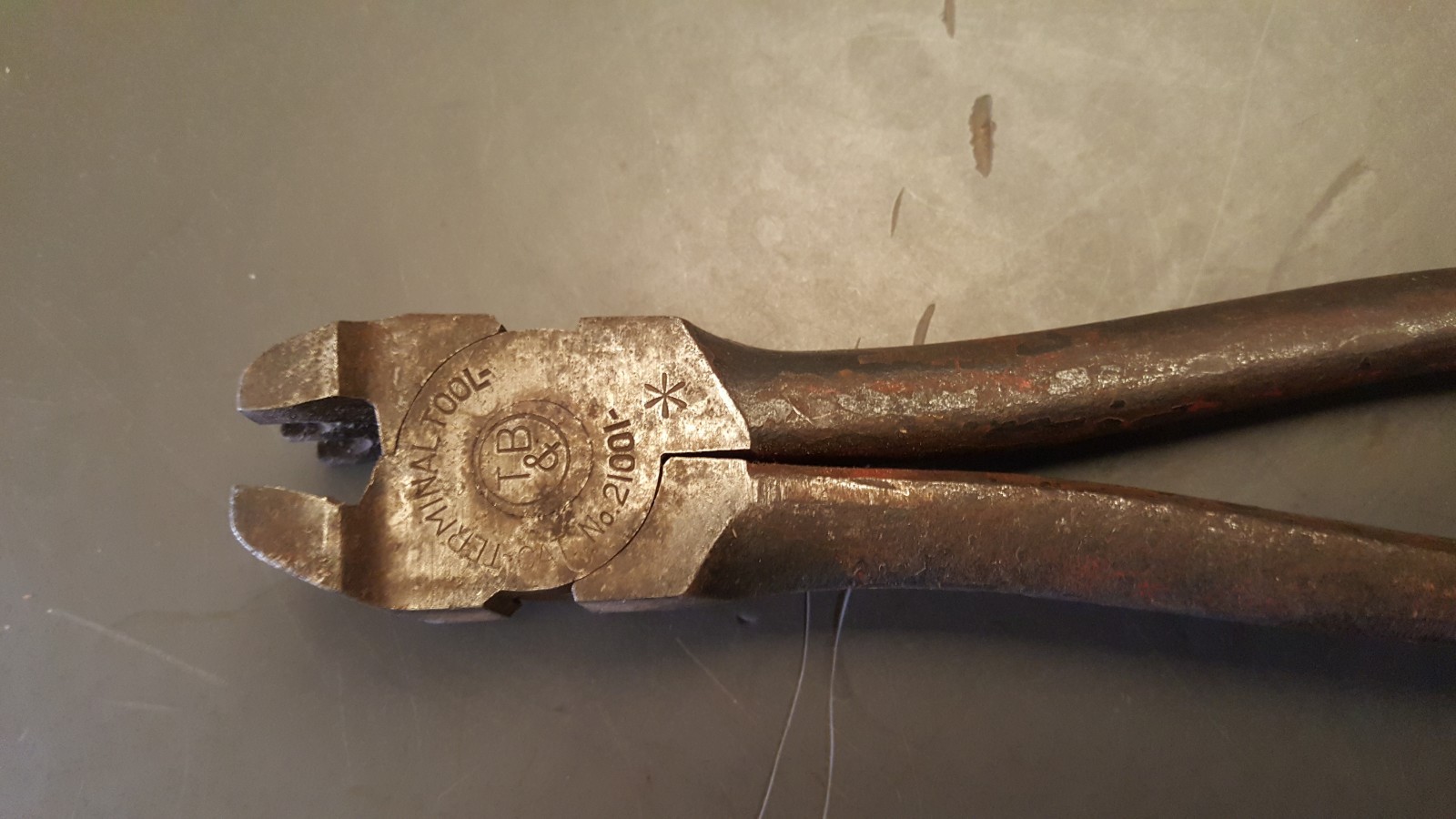 Vtg T&B TERMINAL TOOL Plier / Crimper Made in USA CAT NO. 21001 Linesman