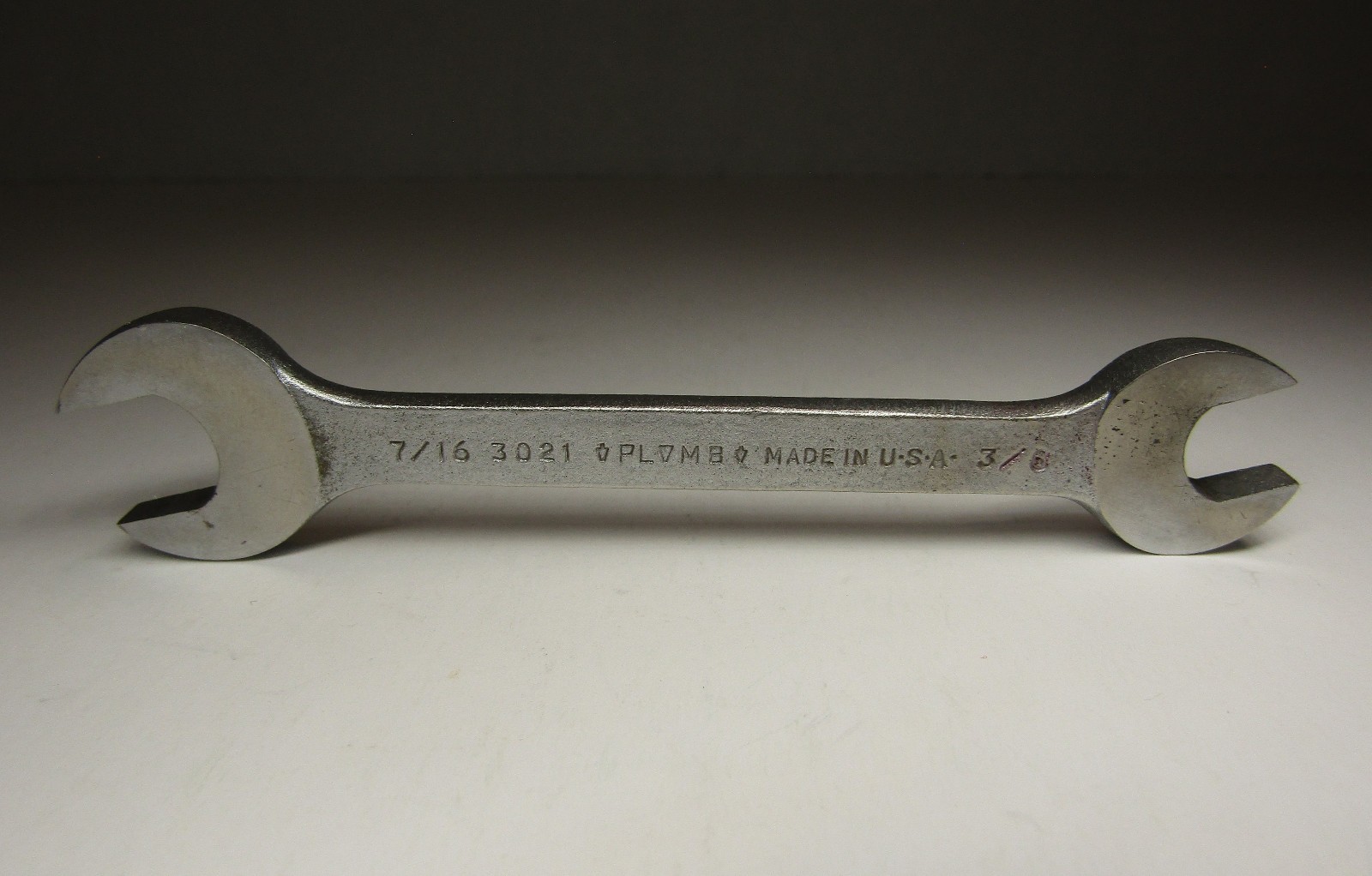 Vintage 1940’s *Plomb* 3/8″ X 7/16″ Open End Wrench 3021 – Made in U.S.A.