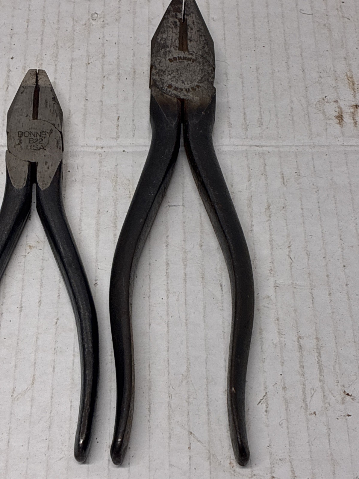 Lot Of 3 Vintage Bonney Tools B22 (2 Pr) 6-1/2″ & B23 (1pr) Linesman Pliers