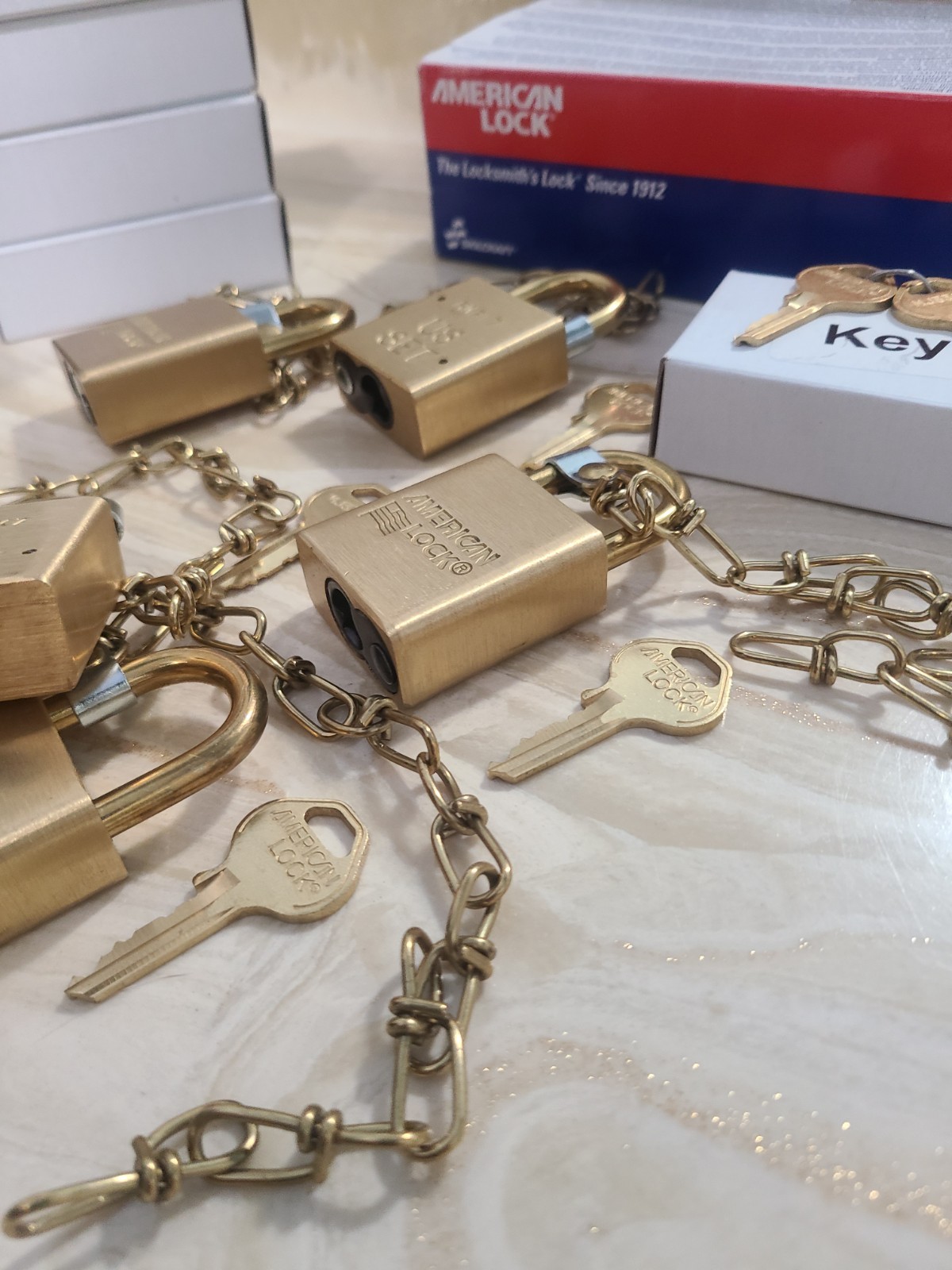 American Padlock with Chain Keyed Alike RNFK7 US SET 5 sets with 7 keys