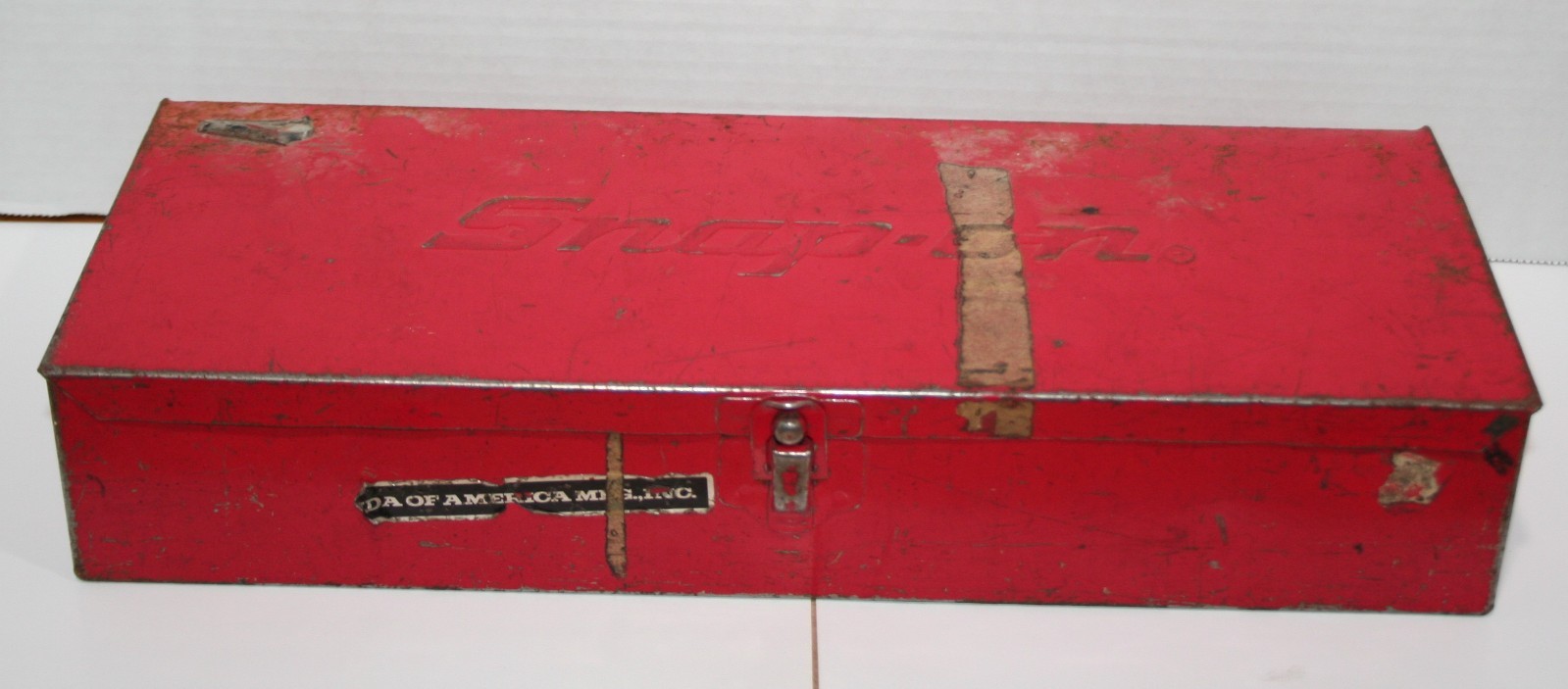 Vinatge Snap-On KRA-104 Red Metal Tool Box 14″ x 5″ x 2 1/2″