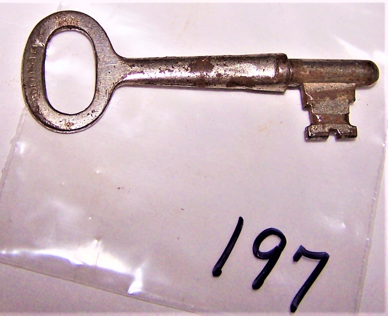 Vintage Skeleton Keys (197) As Pictured