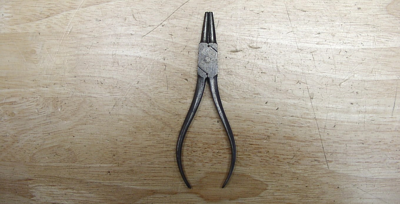 Old Used Tools,Vintage S & Co. Round Nose Pliers,5-1/4″,W/5/32″ Tips,VGC