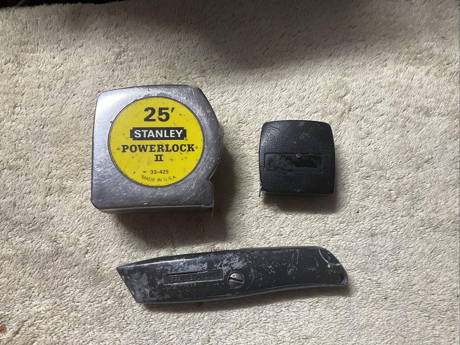 STANLEY Utility Knife 10-099 & 25’ Powerlock II & 8’ W/Belt Clip Tape Measures
