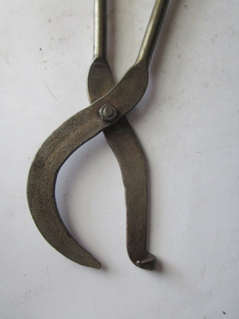 VINTAGE BRAKE SPRING PLIERS TOOL