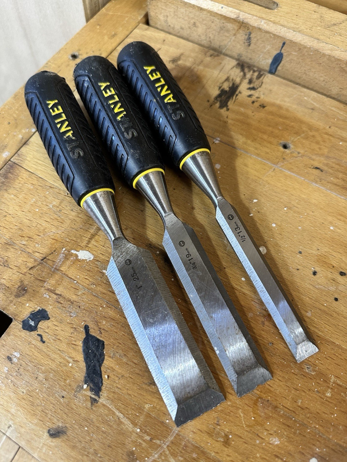 Stanley Bevel Edge Wood Chisel Set 1/2” 3/4” 1” Bi-Material Handle Strike Cap