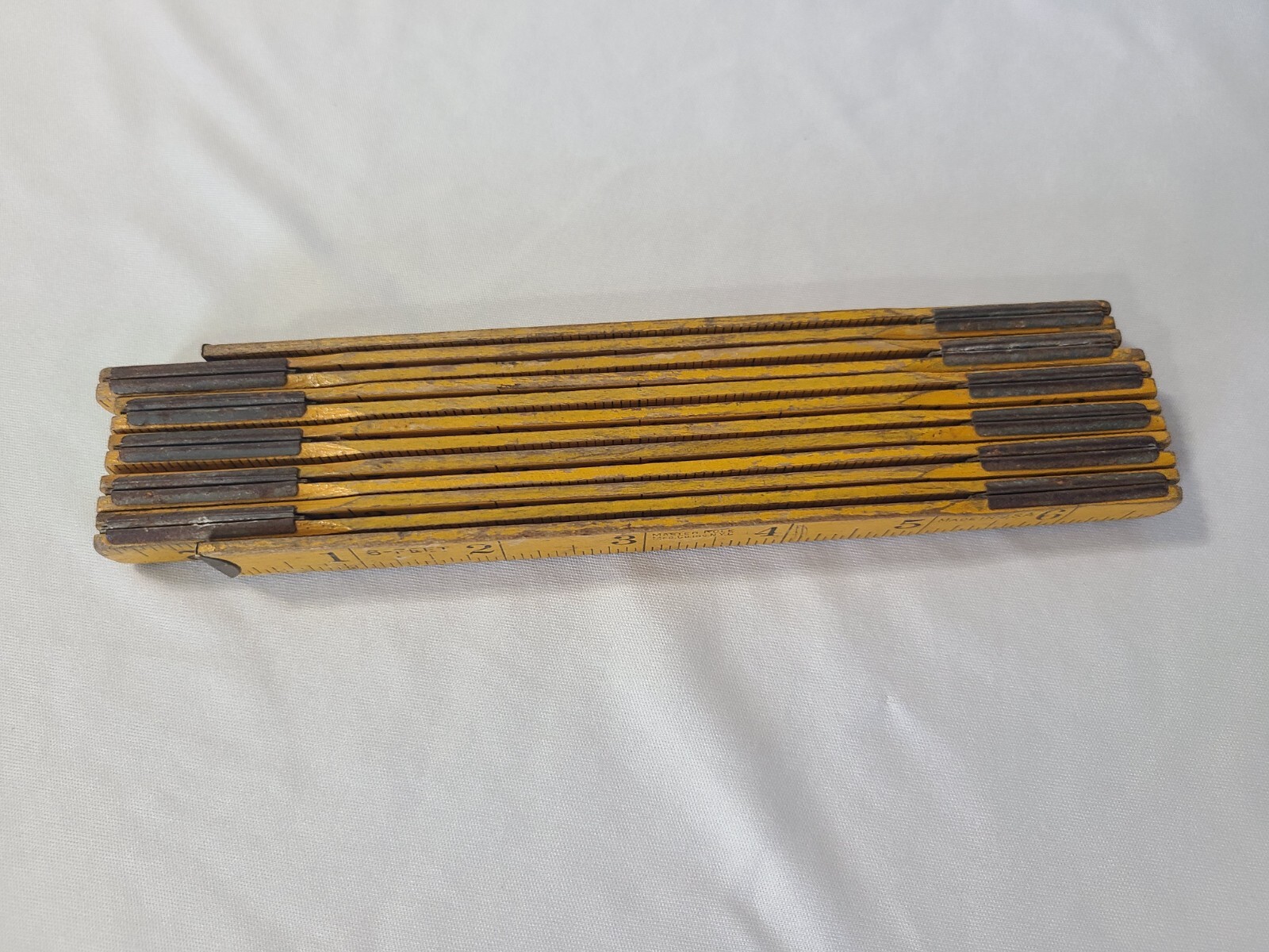 Vintage Master Rule Mfg. Co. 72″ Wood Folding Ruler Made In The USA Yellow