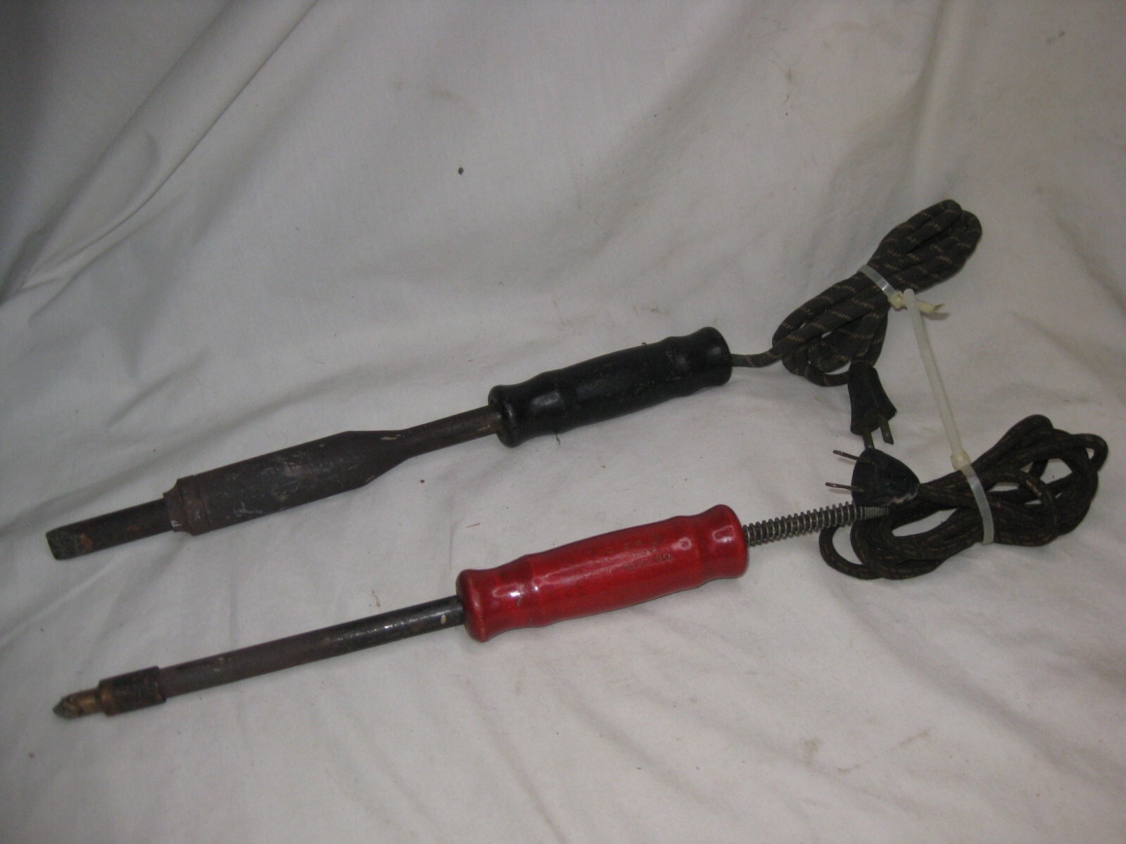 2 vintage soldering irons DEW Drake 315 & ? No. 2 XA ON Medium electric TL-120