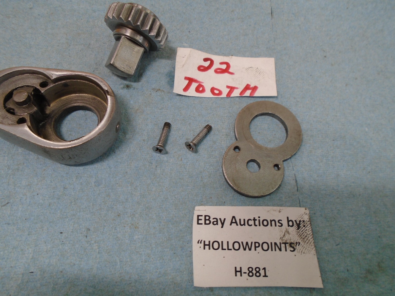 Craftsman USA Vintage Oil Ball Head Ratchet 1/2″ Drive V Code 22 T Gear H881