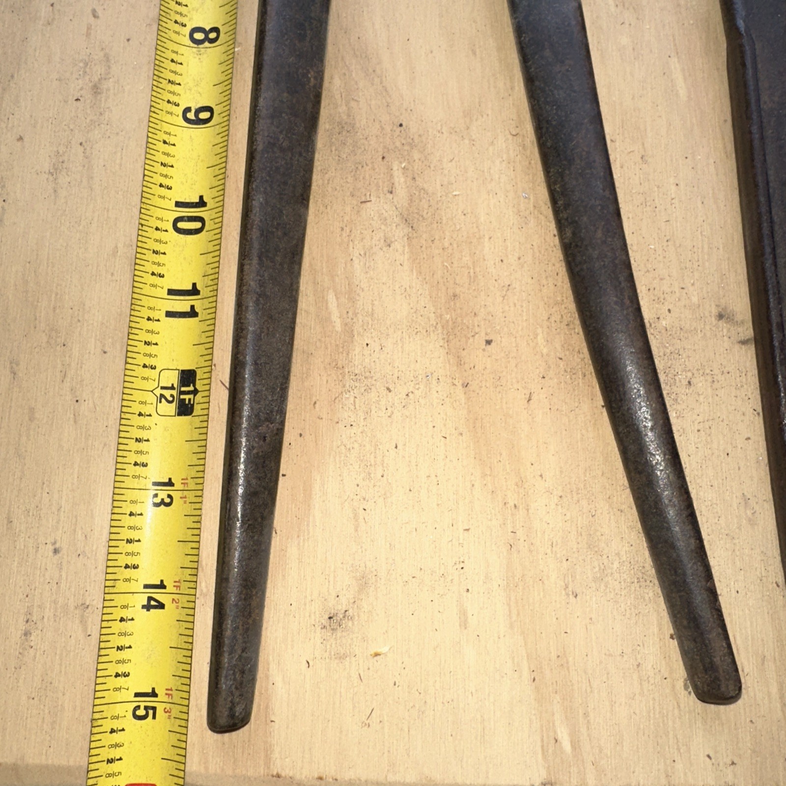 (3) Vintage Carew’s No. 14 & Heller End Cutter Nippers Blacksmith /Farrier Tools