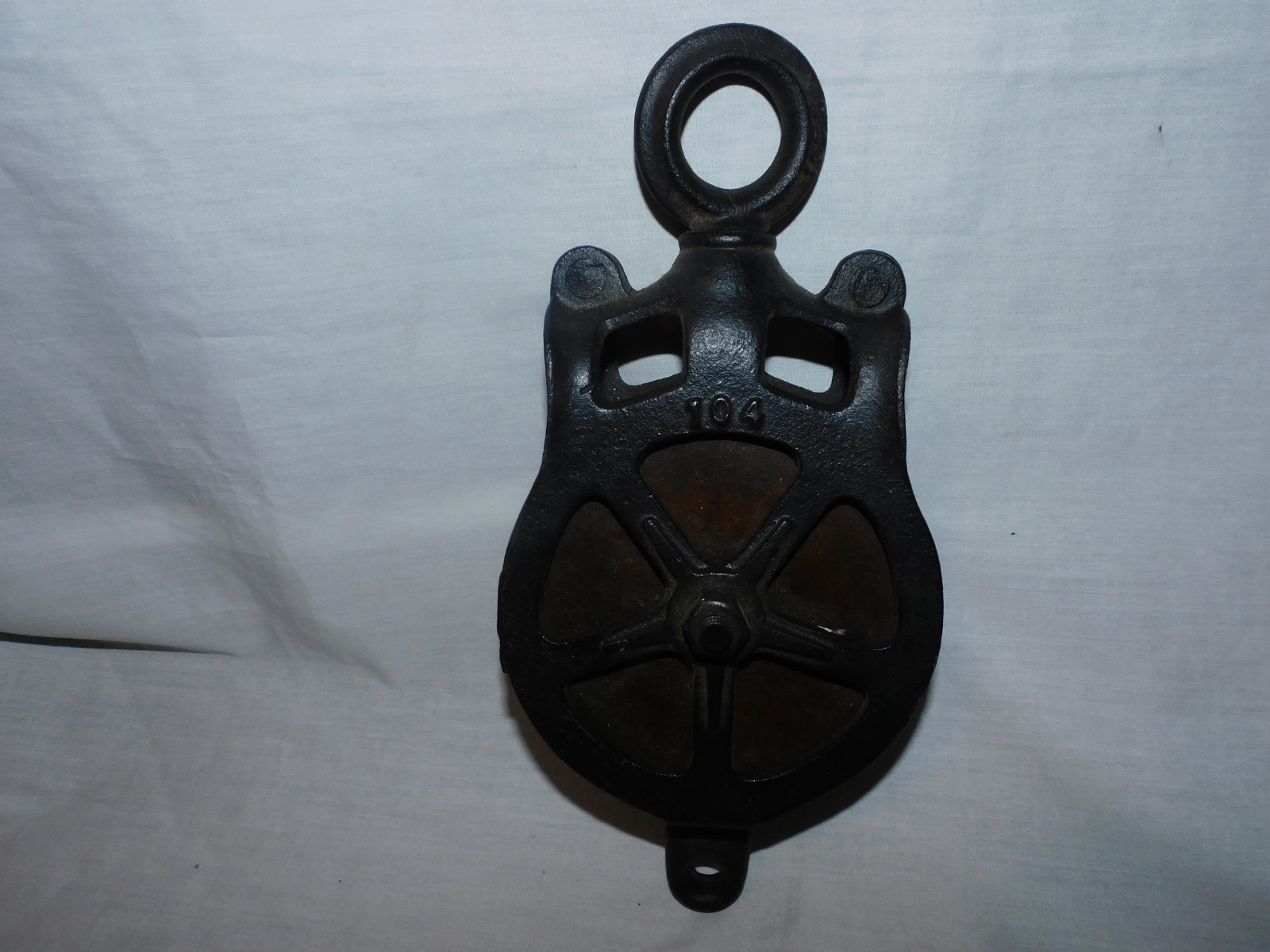 Antique Cast Iron & Wood Pulley #104 Barn Farmouse Vintage Country Decor, Rolls