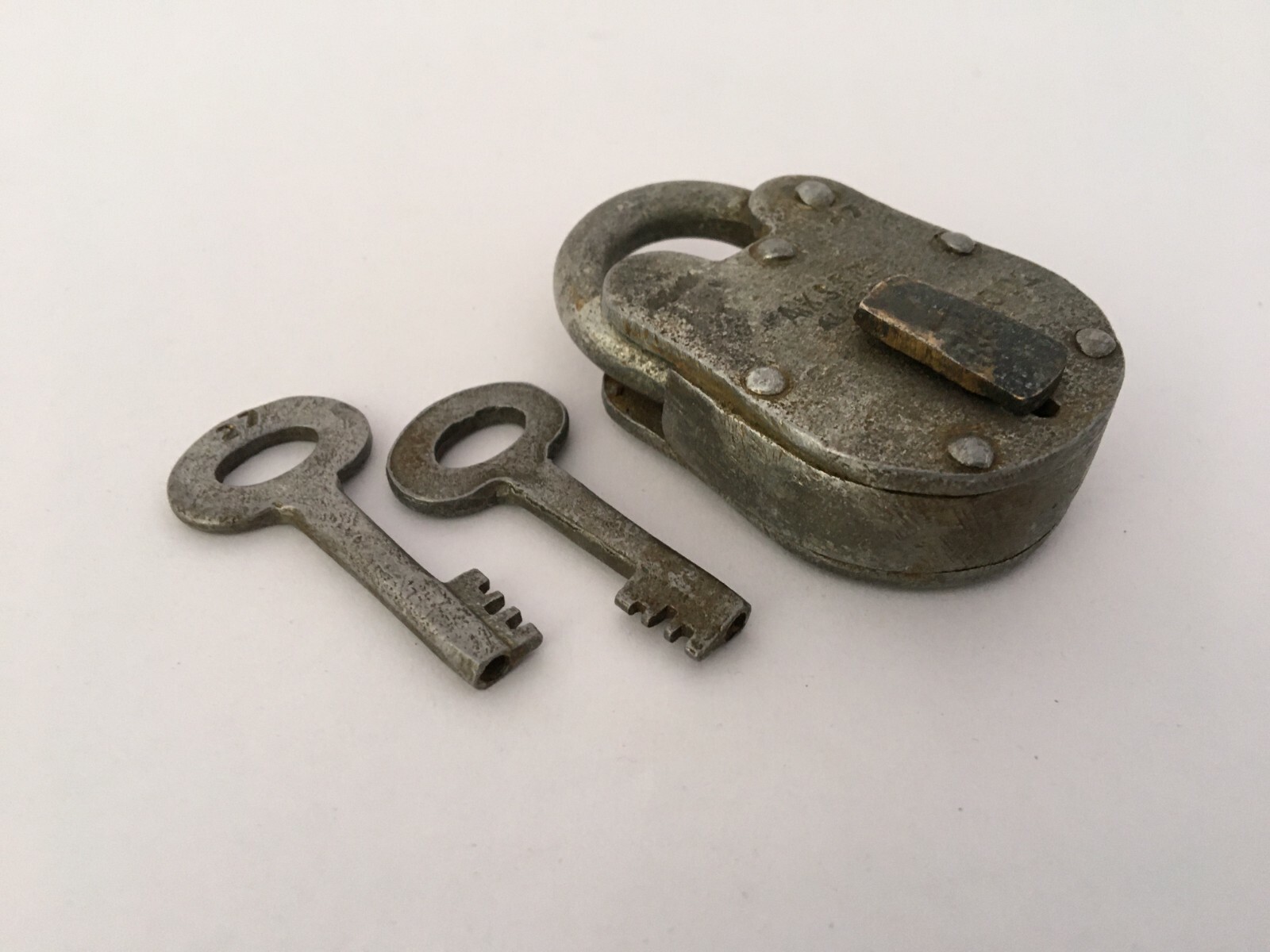 Lock Vintage Iron Padlock With 2 Key Rich Patina Made In India Collective Rusty