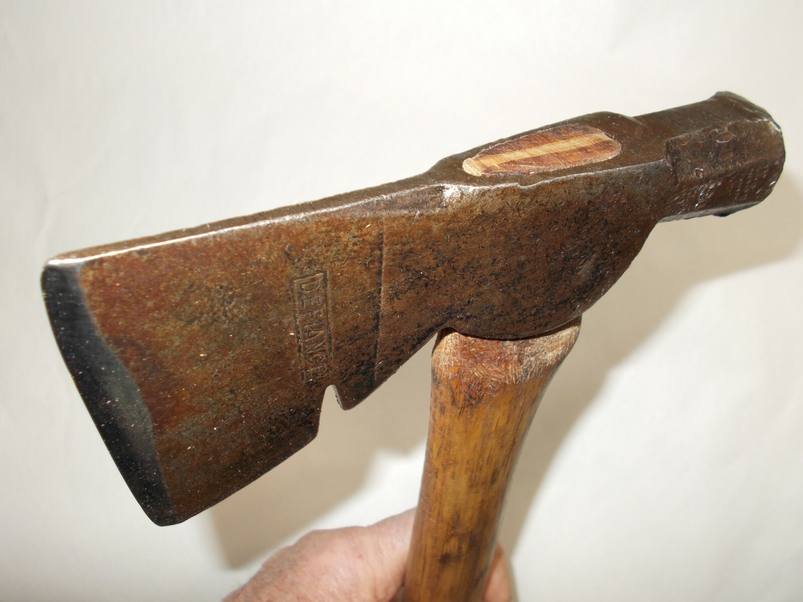 DEFIANCE Vintage Carpenters Hatchet, 3-1/8″ Wide Cut, 13-1/2″ Long, 1 lb. 10 oz.