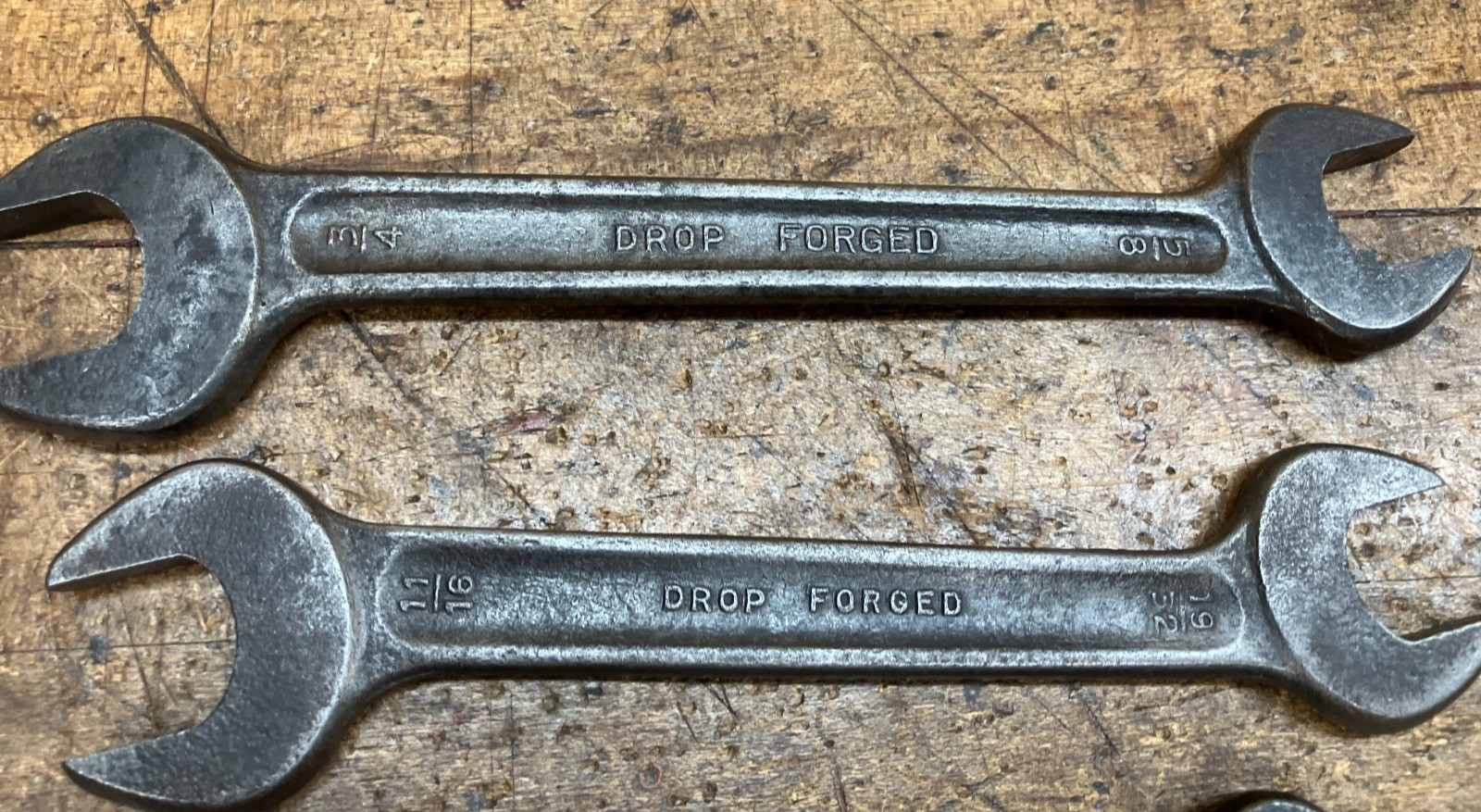 Vintage Checker 5 Piece Wrench Set