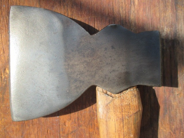 Belknap BLUE GRASS Hewing Axe Hatchet, 15 in. & 3 lbs. w/ Handle, Louisville