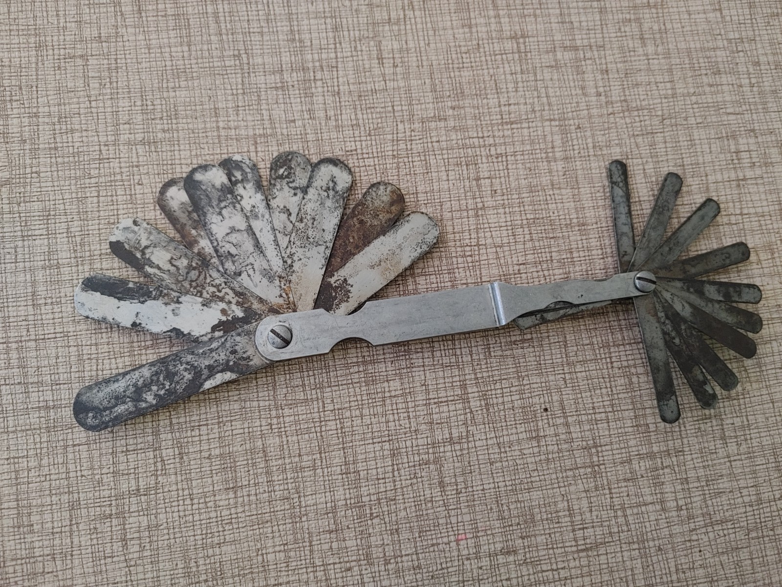 Vintage SNAP ON No. 324 Feeler Gauge