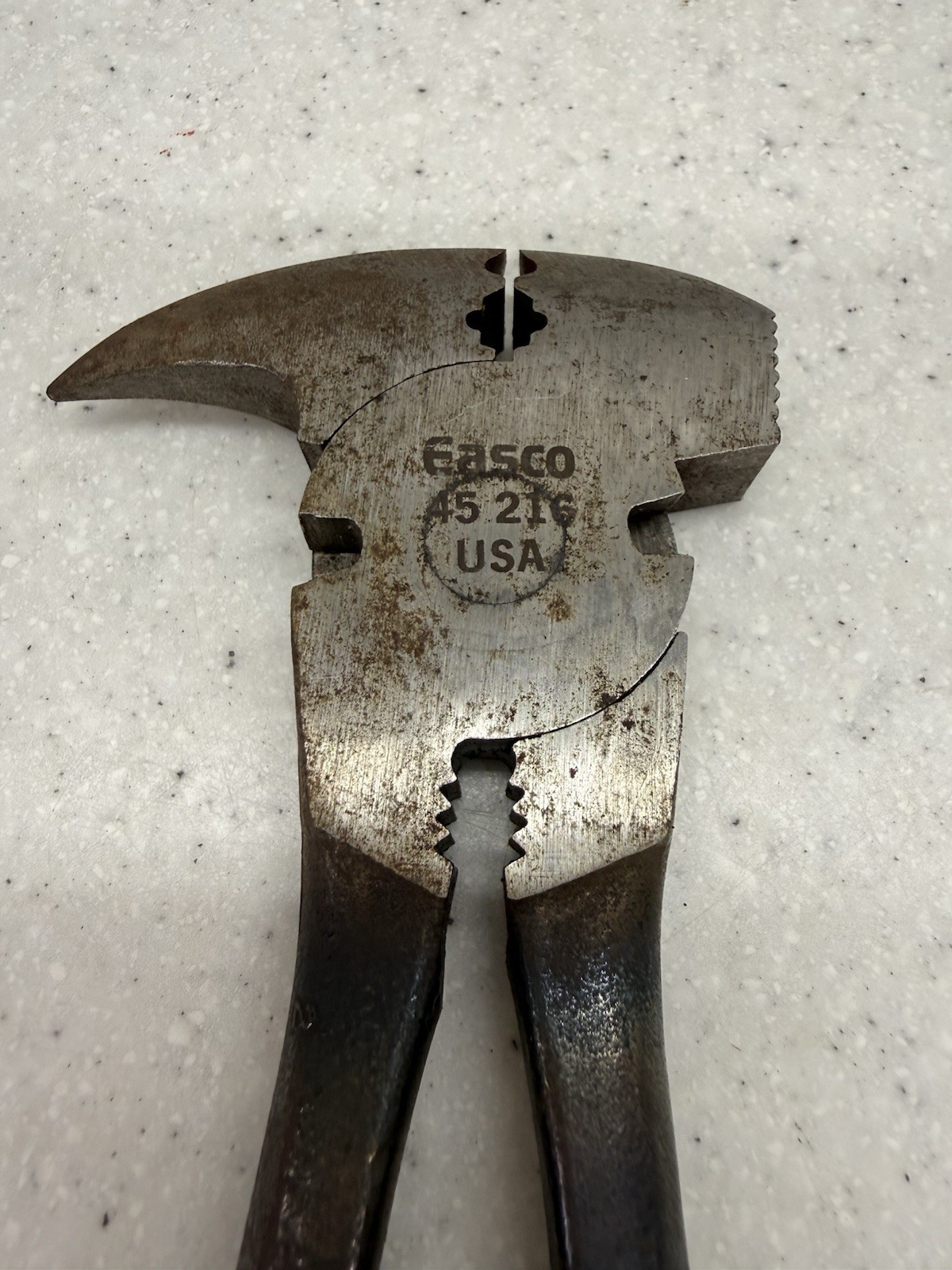 Vintage EASCO 45210 USA Fencing Pliers Fence Tool Wire Cutter Staple Puller