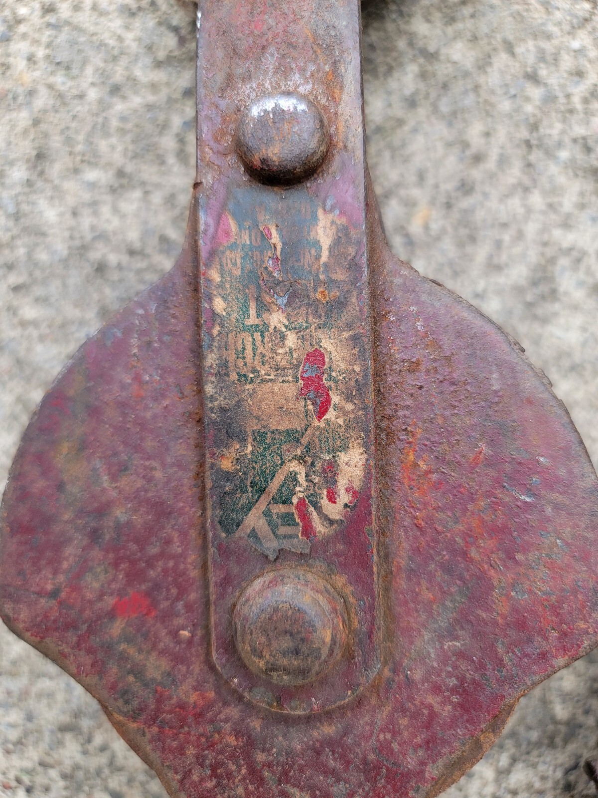 Antique Vtg NEY Mfg Monarch Hoist Pulley Block Tackle Primitive Orig Red Paint