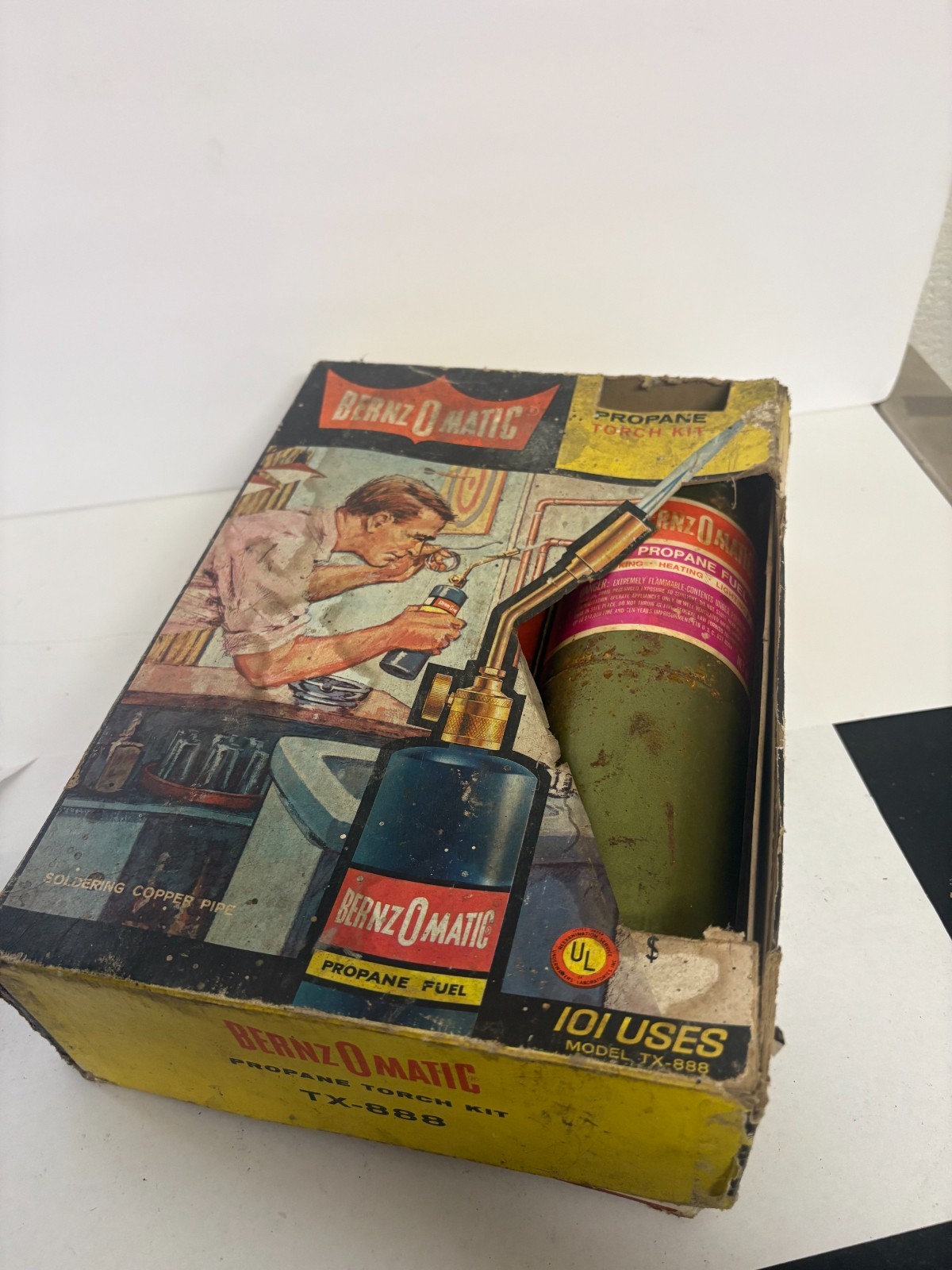 Bernz O Matic propane torch kit.