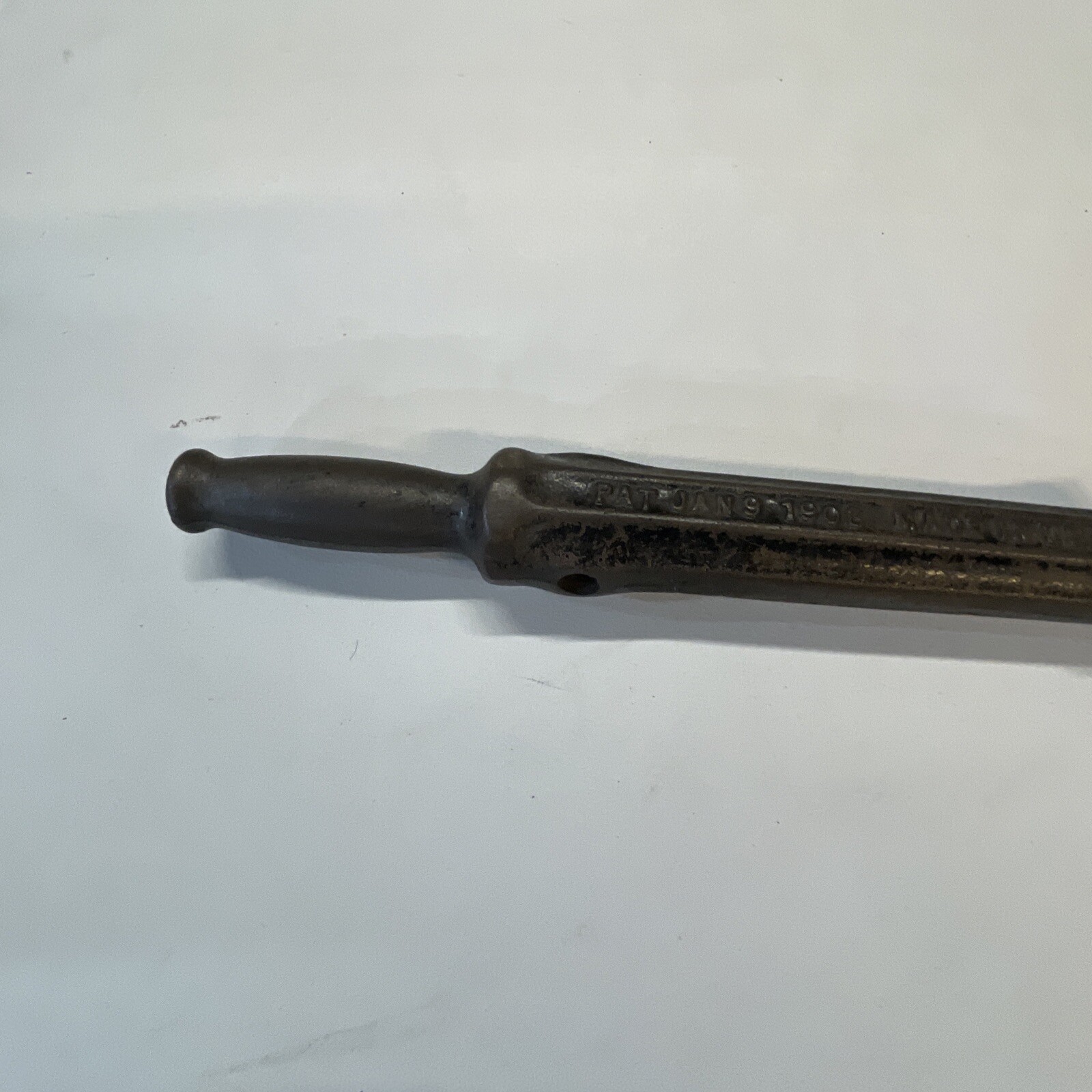 Antique Used “New Jumbo 1906 Nail Puller by Bridgeport Hardware MFG Corp” Tool