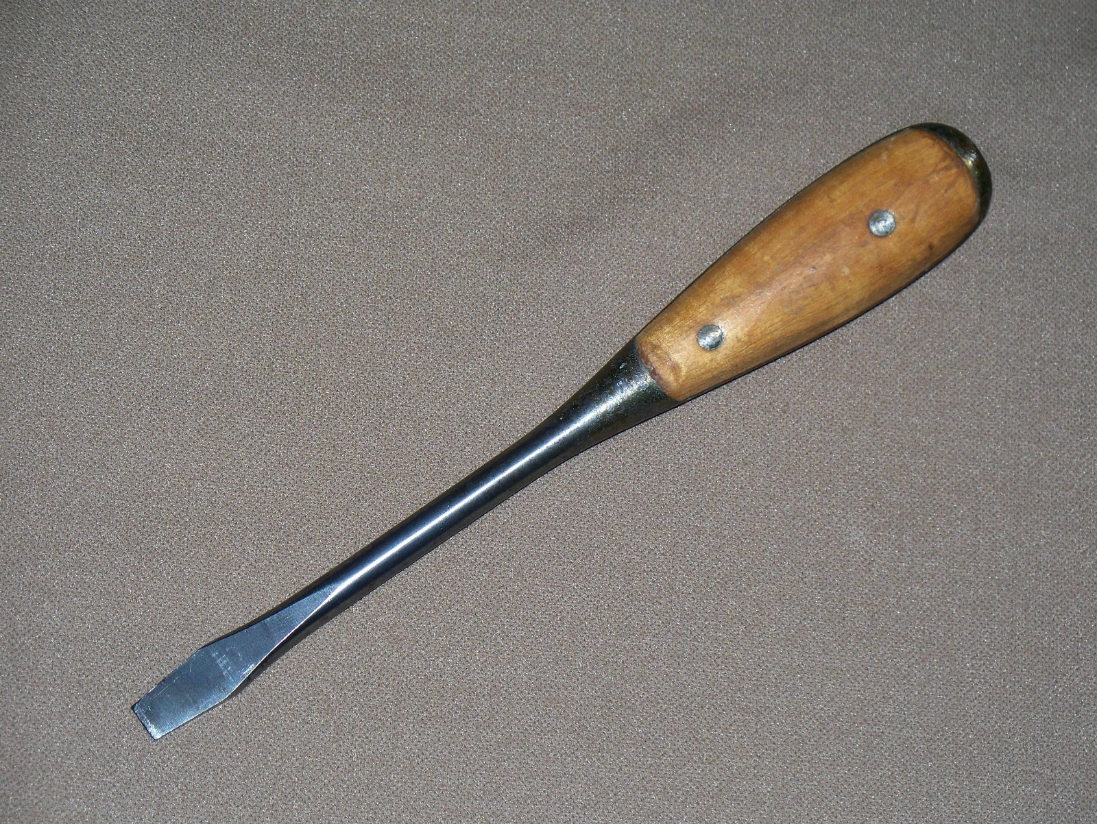 #77 Vintage IRWIN USA Wood Working 8 1/2″ Cabinet Maker Screwdriver Tool