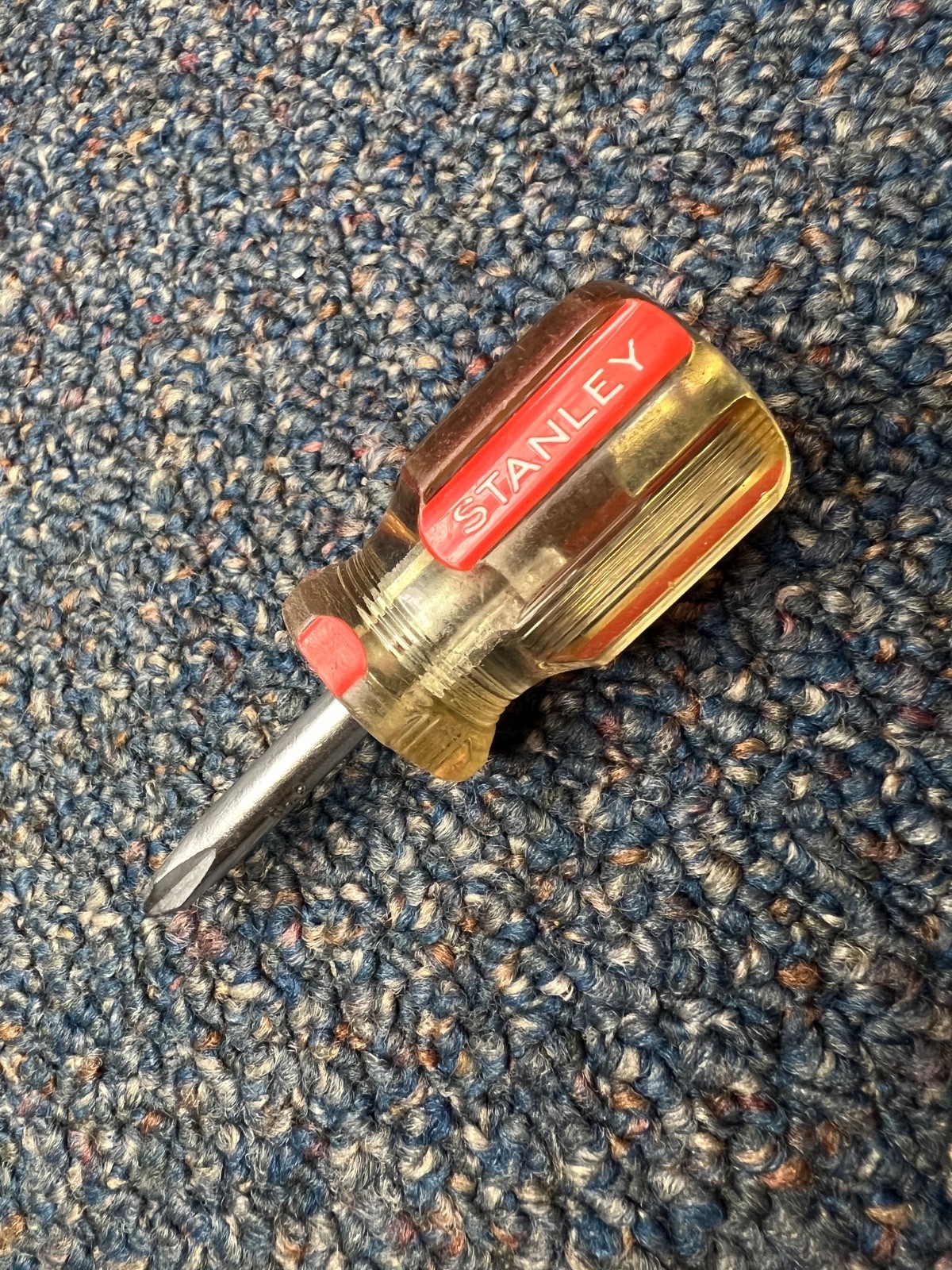 Vintage Stanley No. 1712 Phillips #2 stubby screwdriver, excellent condition
