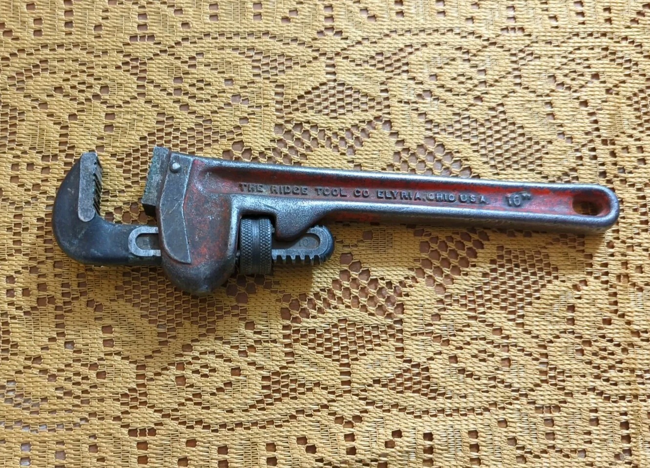Vintage The Ridge Tool Co. Elyria Ohio U.S.A 10″ Ridgid Pipe Wrench Heavy Duty