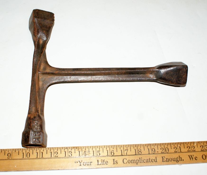 A399 Huber Mfg Steam Engine Farm Implement Wrench Tool Old Vintage Marion, OH