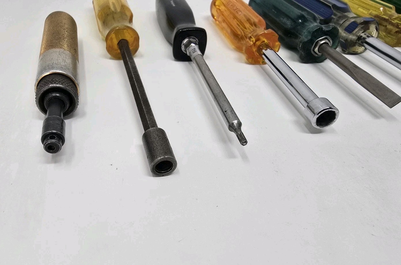 Vintage Mixed Tool Lot VACO Klein Xcelite Apex Dayton Nutdriver Screwdriver