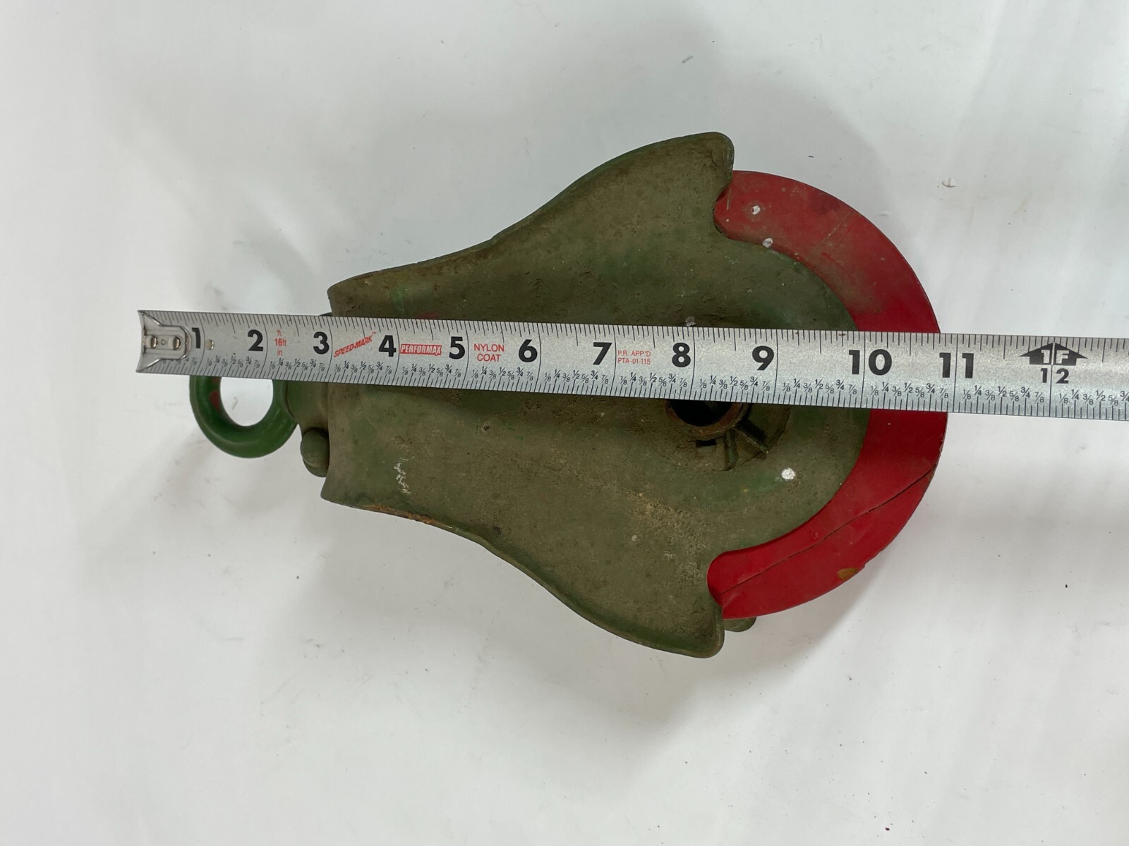Vintage Cast Iron Green & Red Painted 11″ Single 5.5″ Sheive Farm Barn Pulley