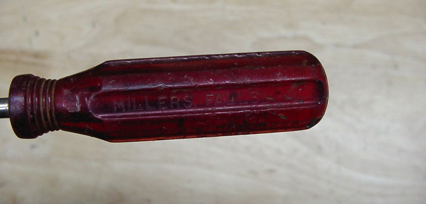 Vntg Millers Falls No. 850-4 In Phillips Screwdriver,Red Plastic Hndl,7-3/8,Good