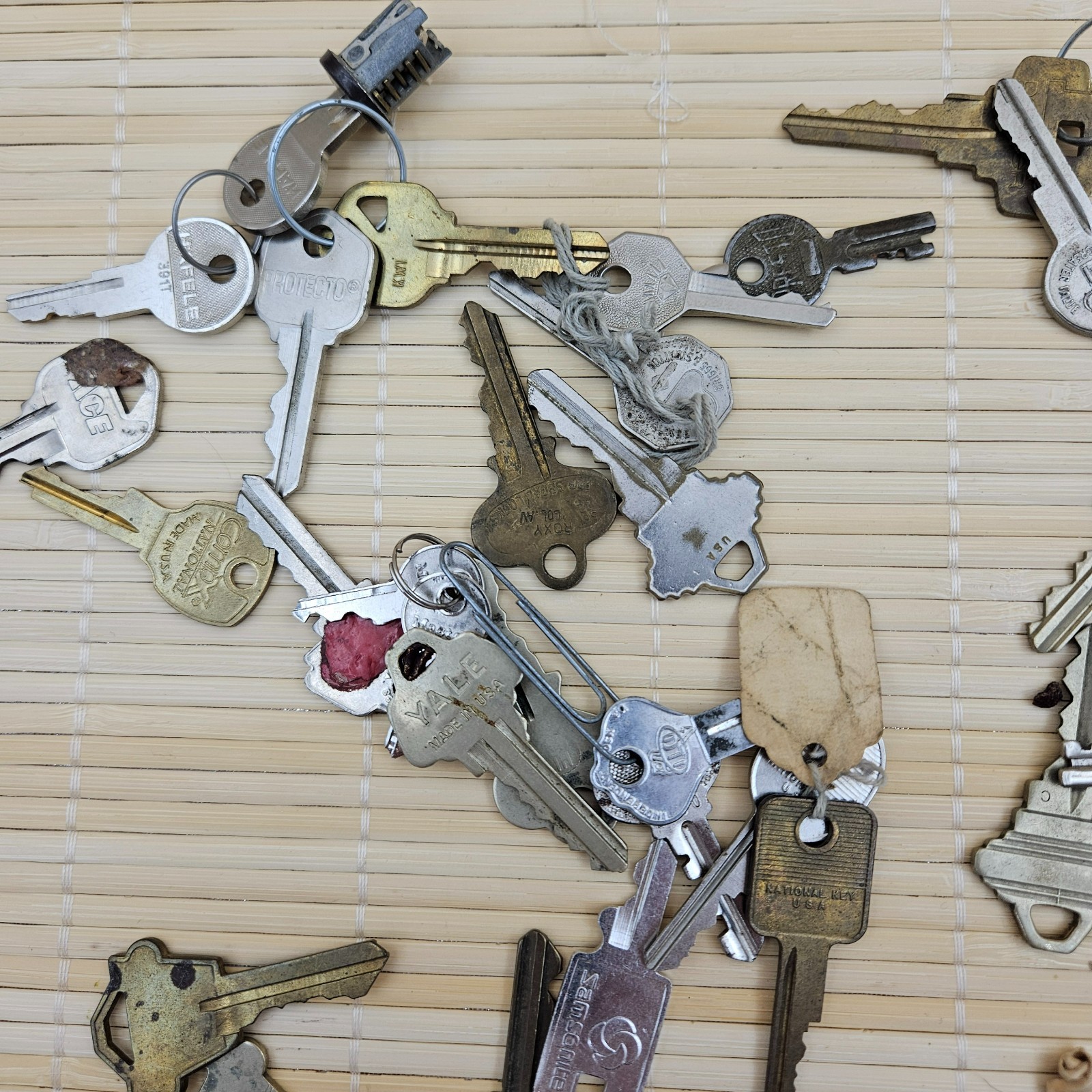 Junk Drawer Lot of 80 Keys House Luggage Cabinet Used King of Hearts Key Chain