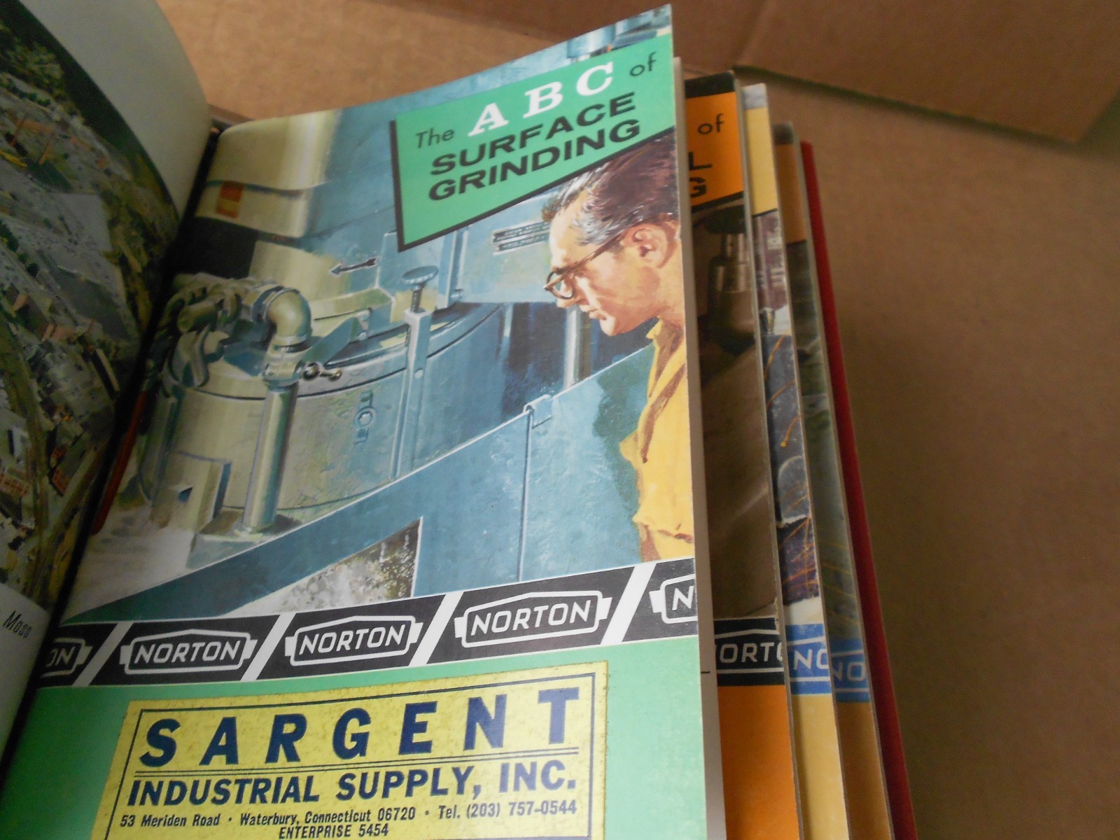 1965 1966 1967 Norton Abrasives Grinding Booklets Lot of 10 in Binder Original