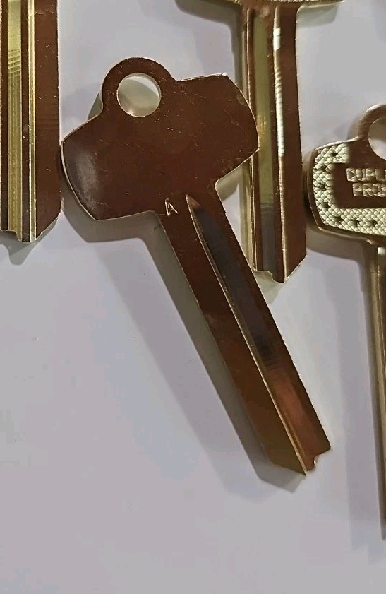 ILCO Key Blanks 1A1A1 – Lot of 6 with each order