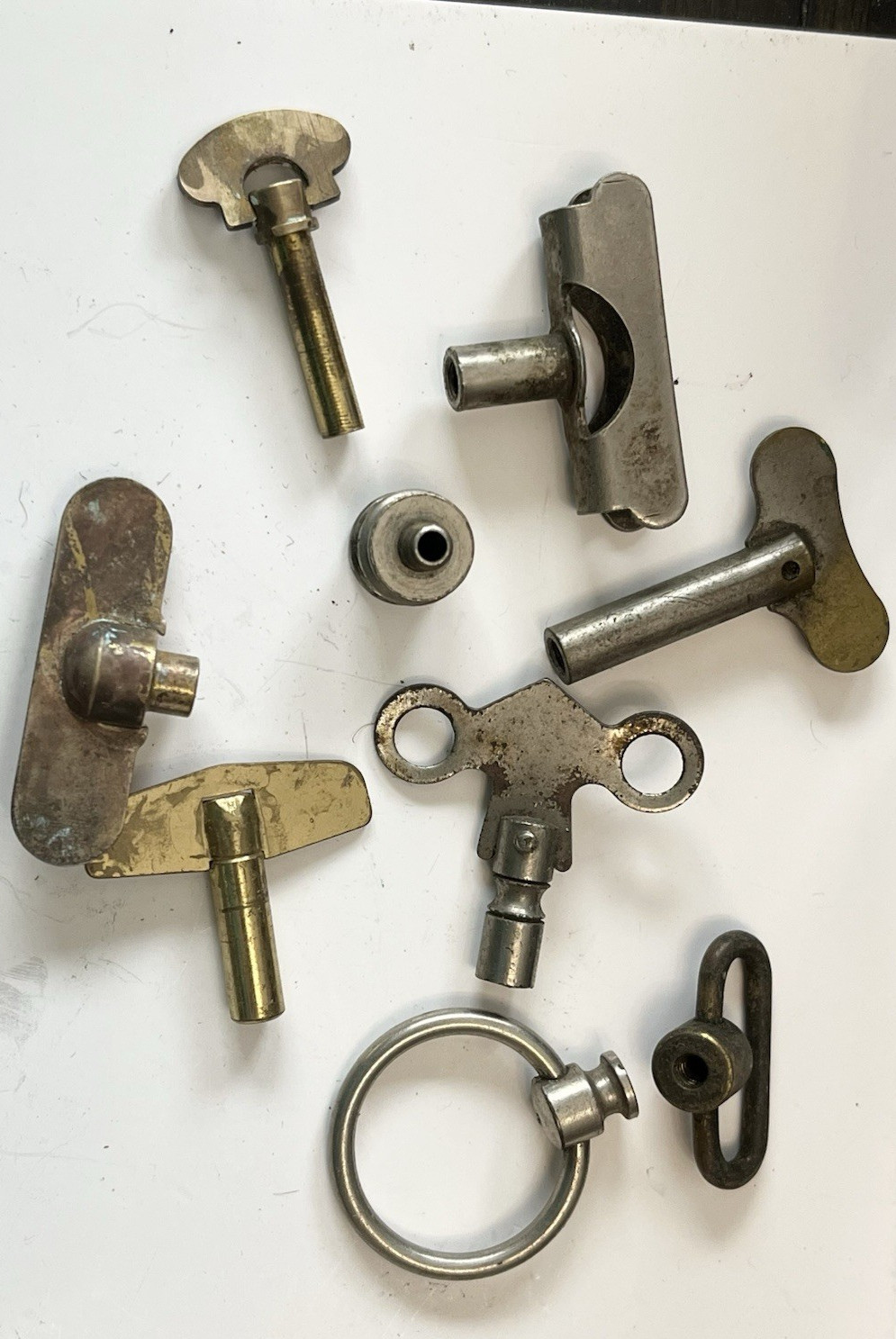 Key LOT For Clocks Toys Wind Up Mechanical Some Brass Knobs Misc Pieces Vintage