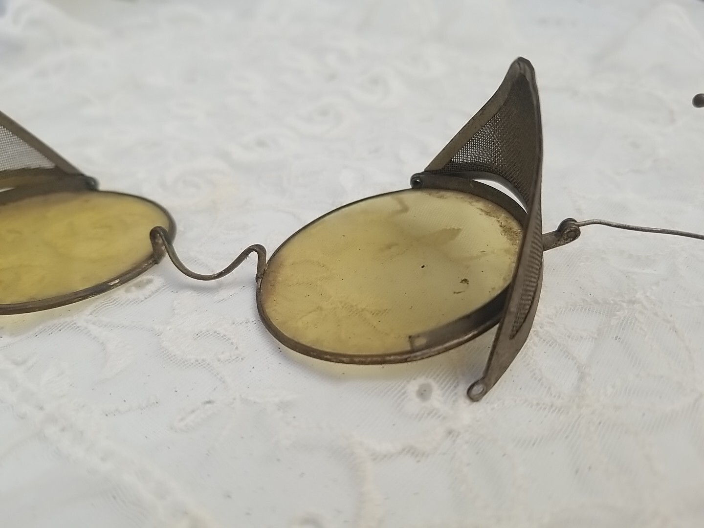 Vtg 1920 30’s Yellow Lens Safety Motorcycle Goggles Hinged Mesh Sides Steampunk