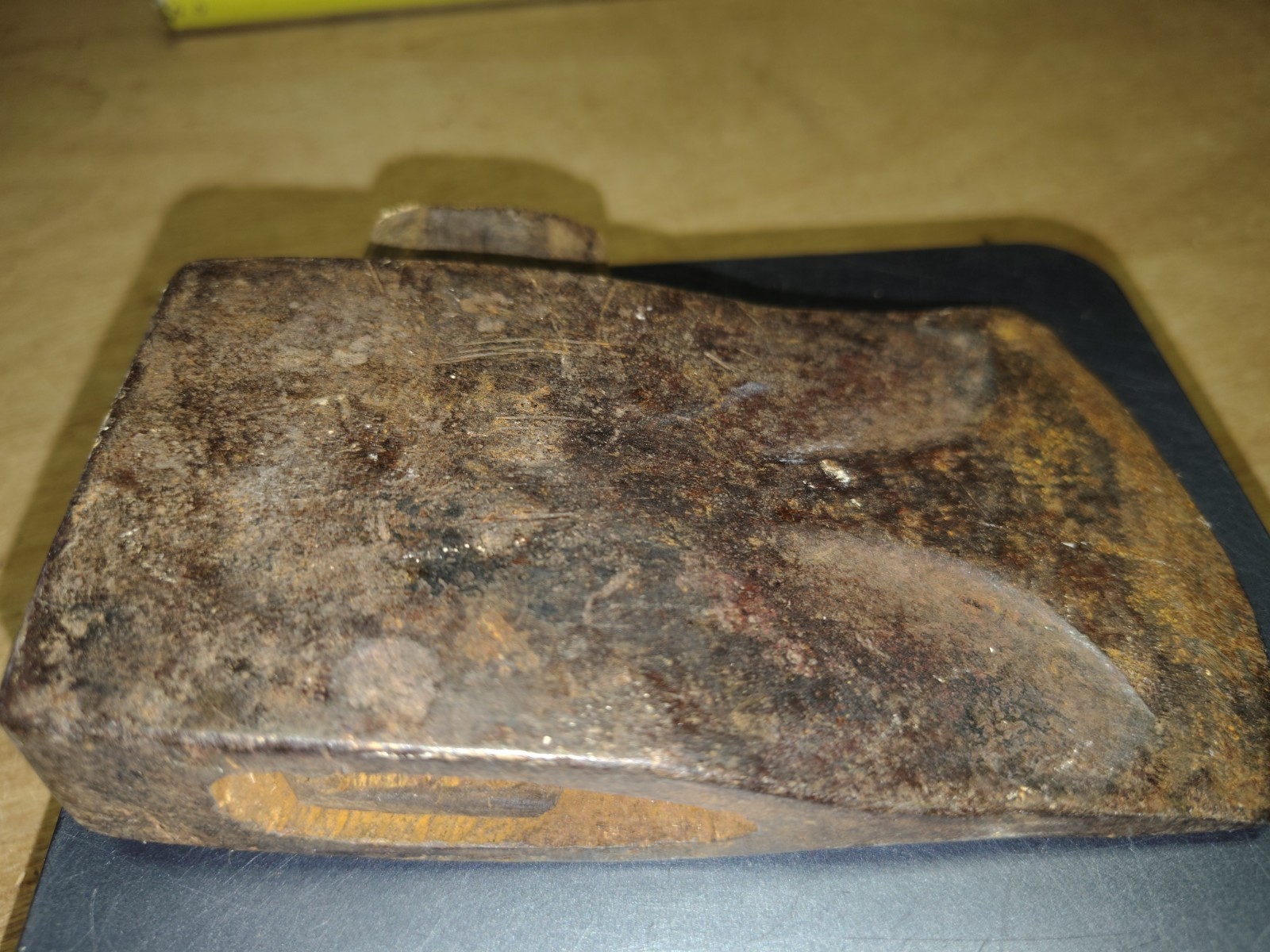 Vintage Unbranded 2lb 3oz. Single Bit Axe Head Hacket Antique
