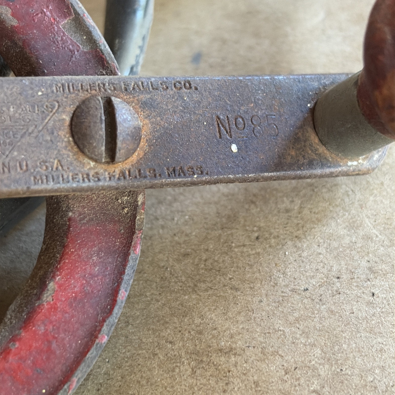 Antique Millers Falls Tool Co. No. 85 Hand Drill Eggbeater Woodworking Bit Brace